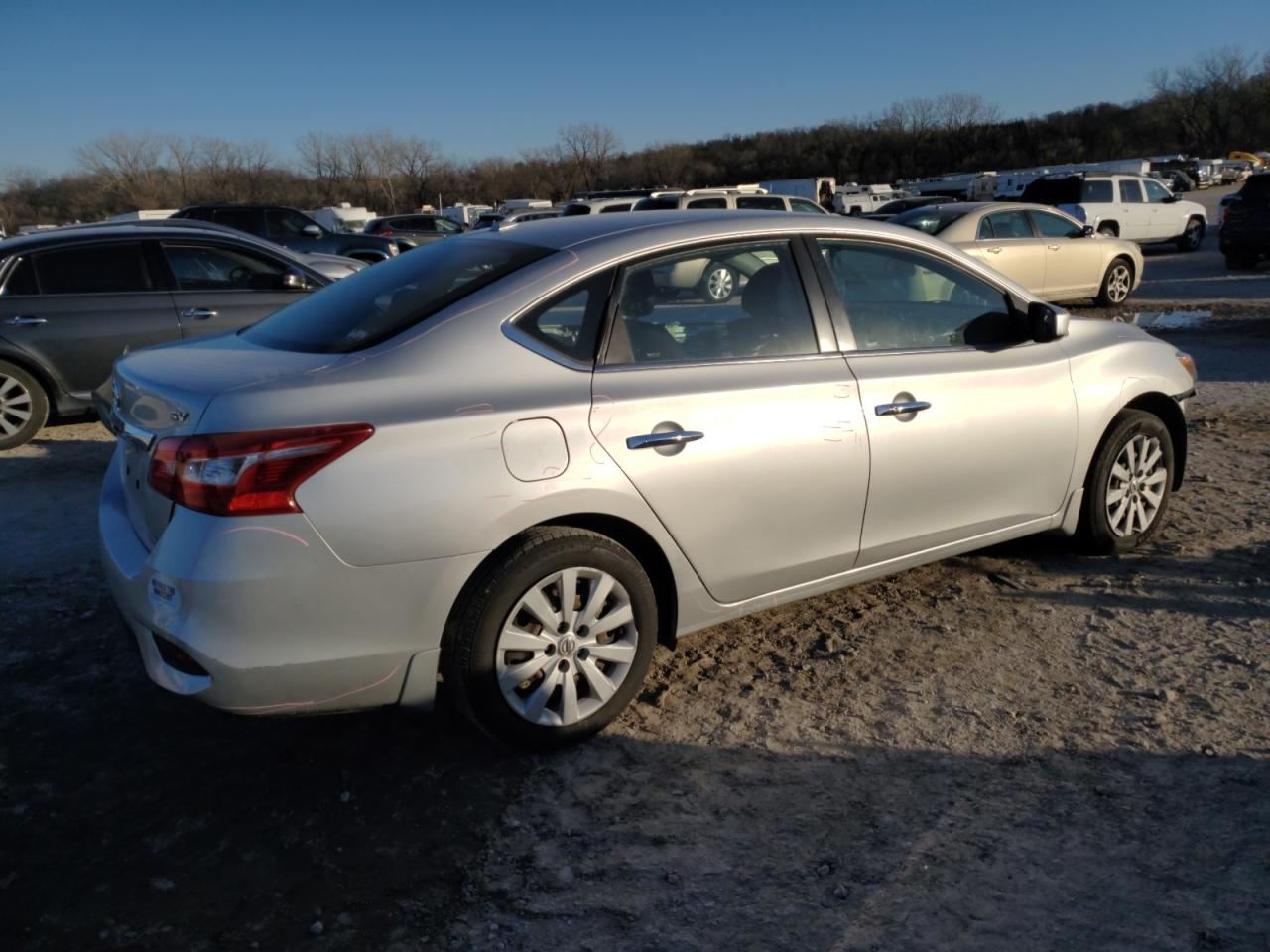 VIN 3N1AB7AP7HY207718 2017 NISSAN SENTRA no.3