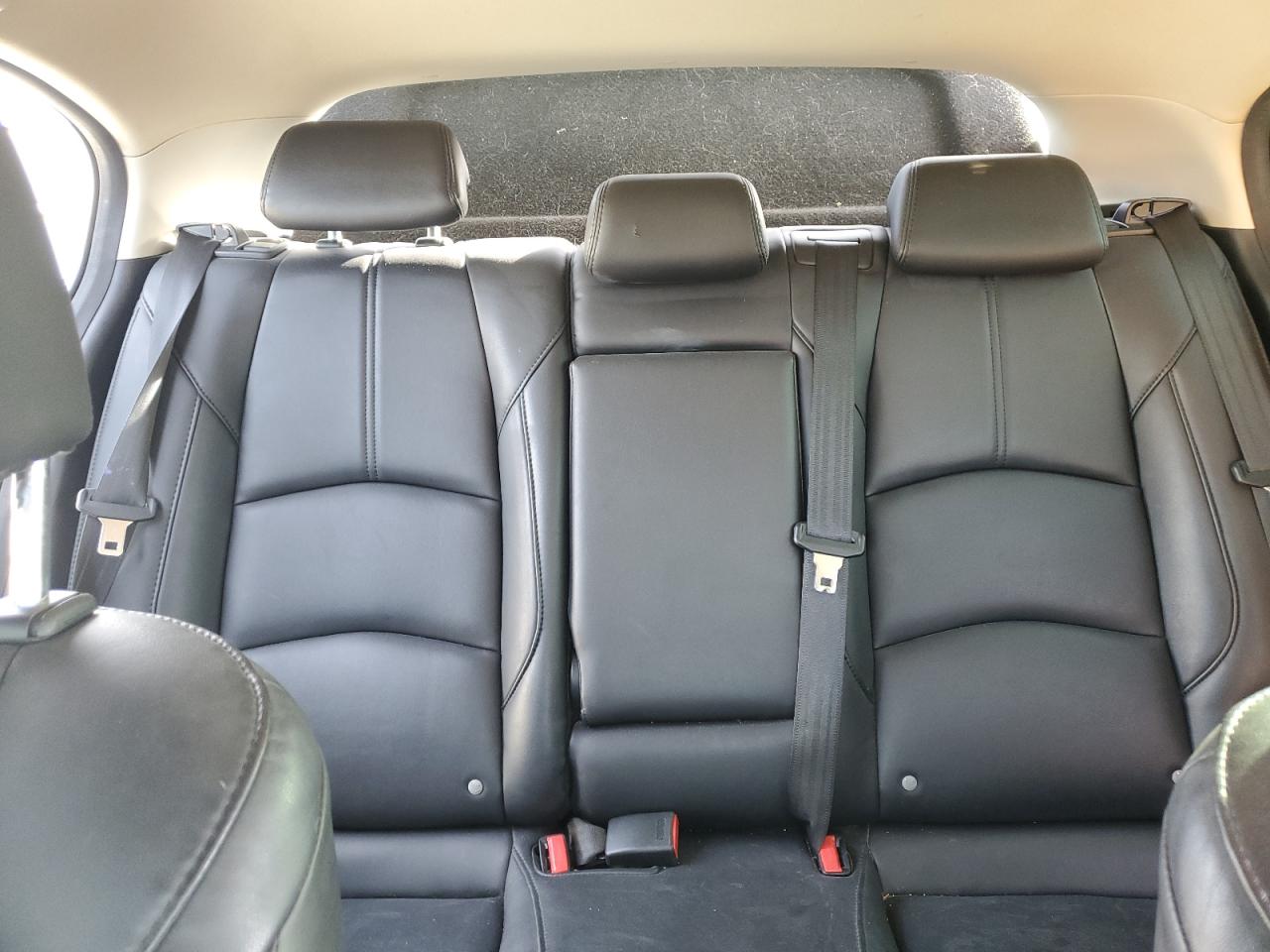 2018 Mazda 3 Touring VIN: 3MZBN1L35JM231669 Lot: 84625534