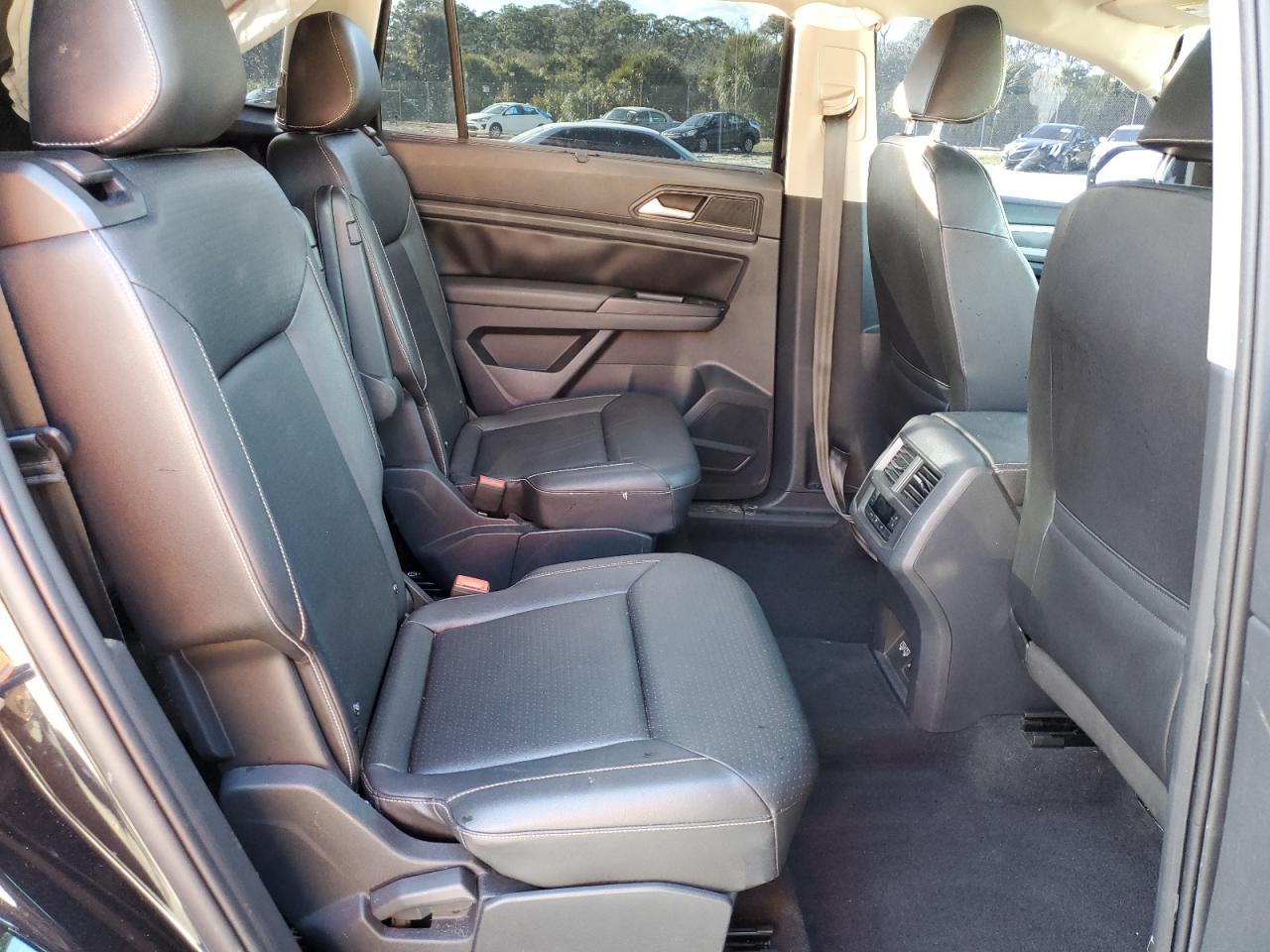 2021 Volkswagen Atlas - Image 11