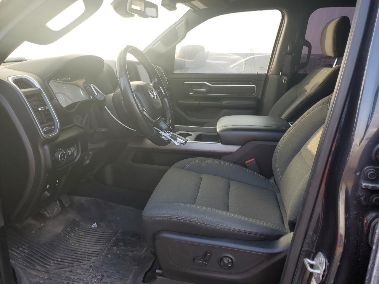 2019 RAM 1500 - Image 7