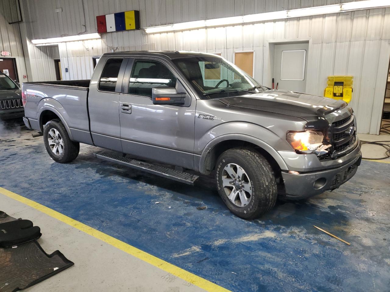 VIN 1FTFX1CF2DFC32176 2013 FORD F-150 no.4