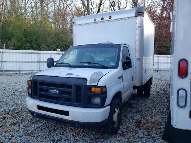 2008 Ford Econoline E350 Super Duty Cutaway Van