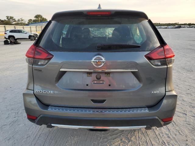  NISSAN ROGUE 2018 Szary