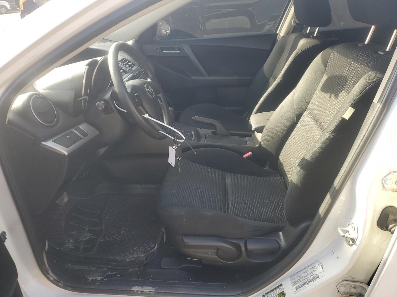 2012 Mazda 3 - Image 7