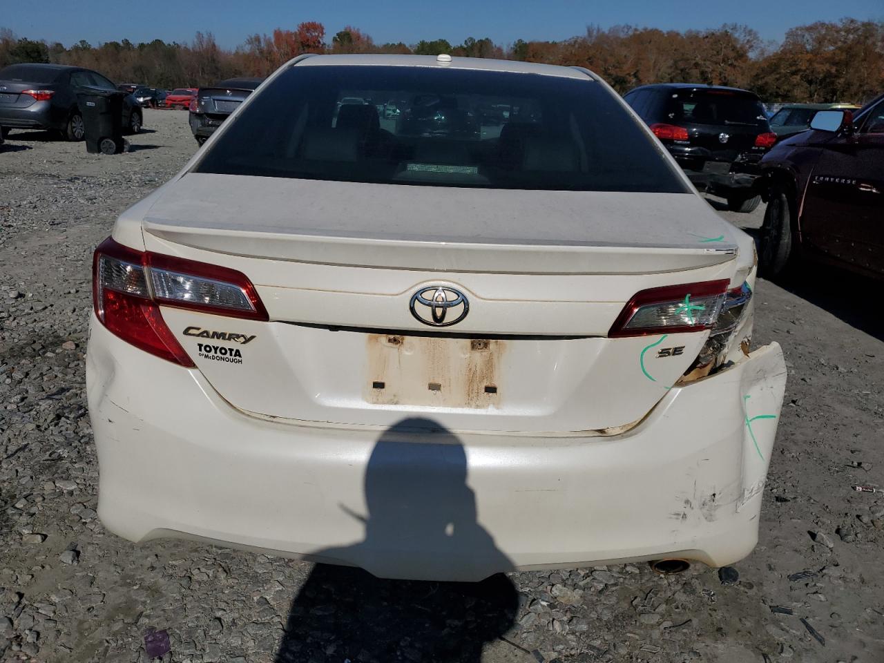 VIN 4T1BF1FK0EU427552 2014 TOYOTA CAMRY no.6