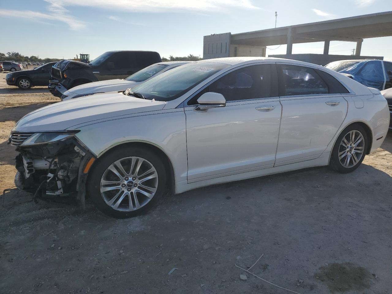 2016 LINCOLN MKZ