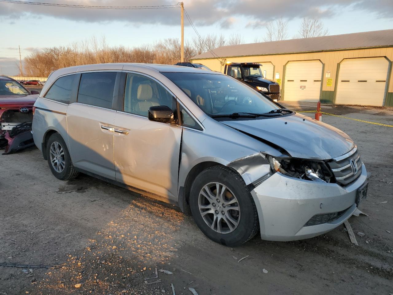 2013 Honda Odyssey - Image 4