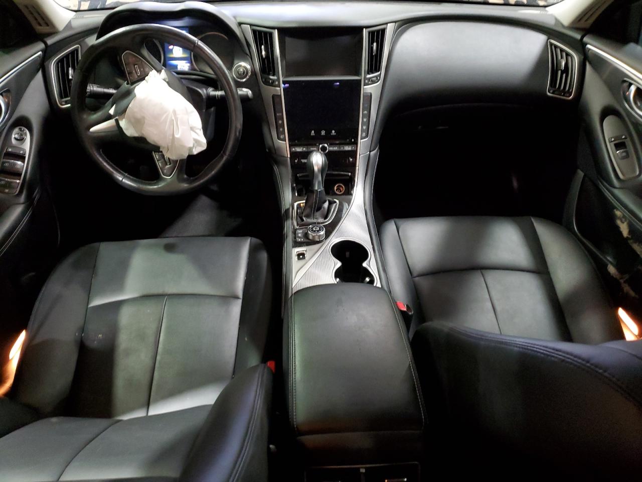 2015 Infiniti Q50 - Image 8