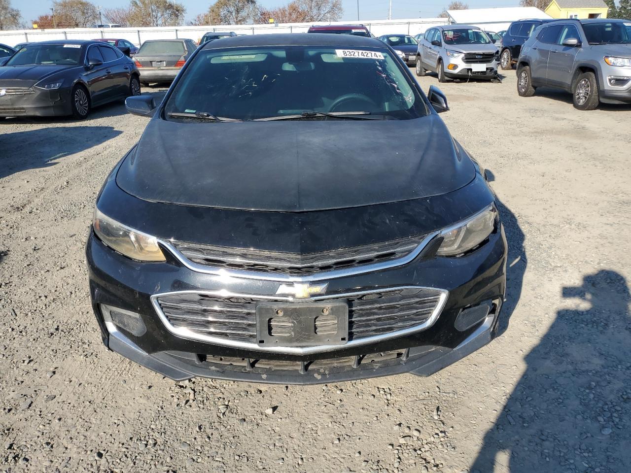 VIN 1G1ZE5ST3HF102715 2017 CHEVROLET MALIBU no.5