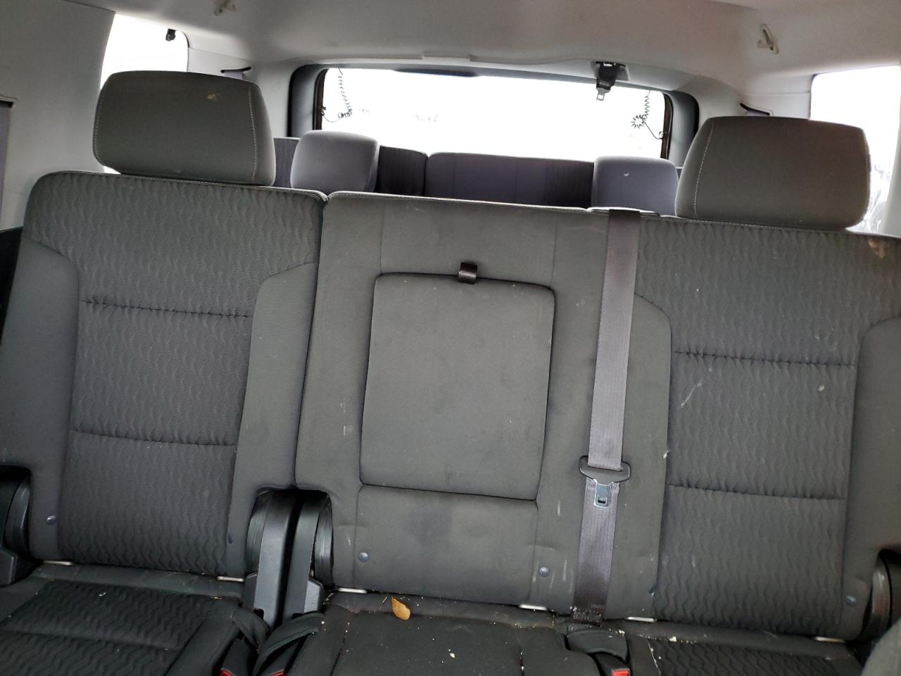 2015 Chevrolet Tahoe C1500 Ls VIN: 1GNSCAKC2FR588685 Lot: 85131644