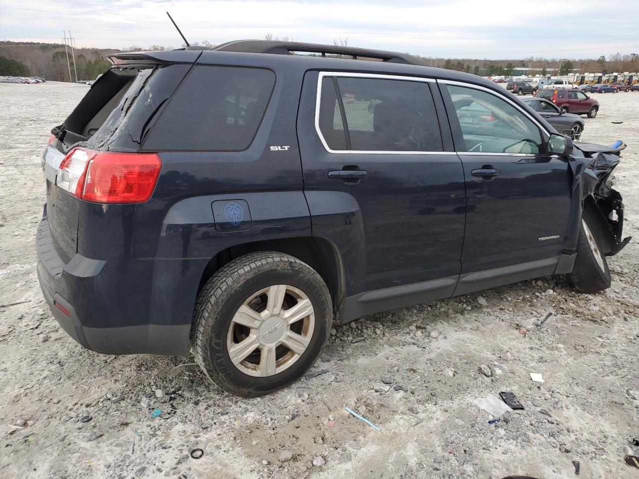 2015 GMC Terrain - Image 3