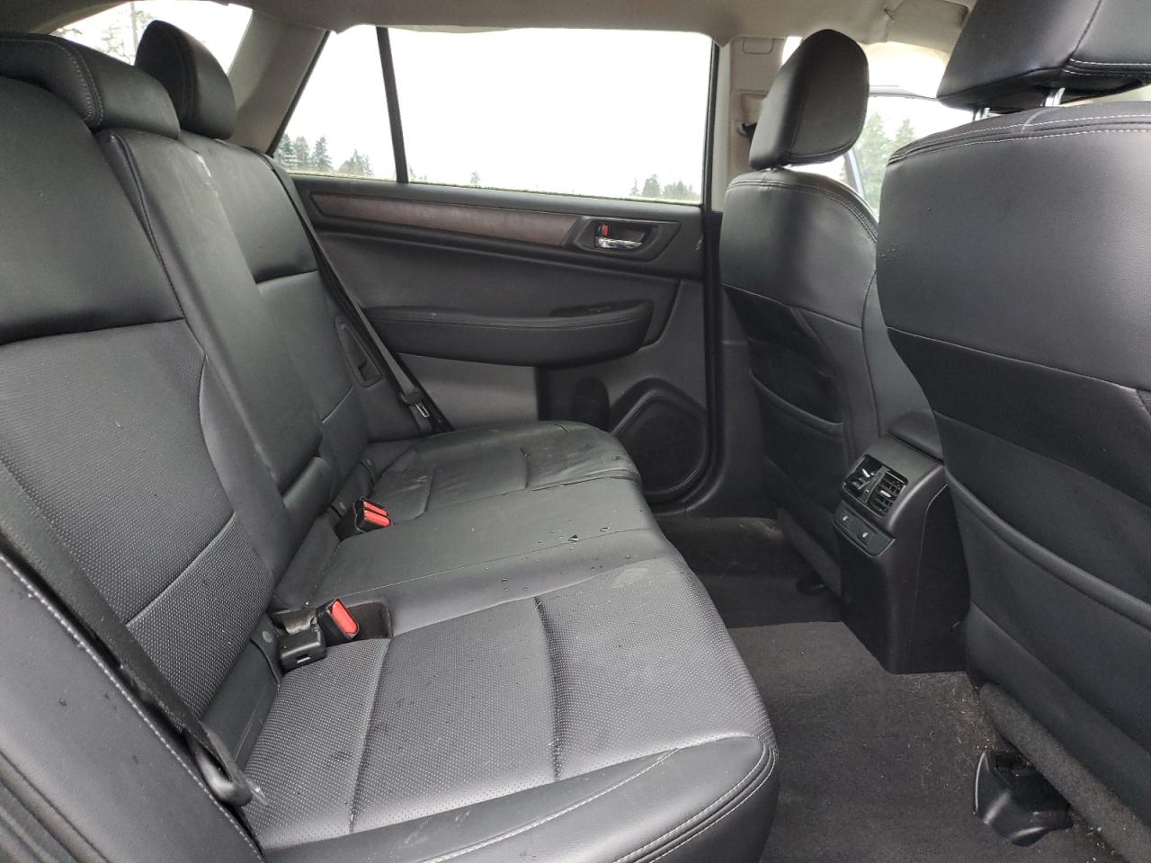 2015 Subaru Outback 2.5I Limited VIN: 4S4BSAJC4F3300452 Lot: 86013624