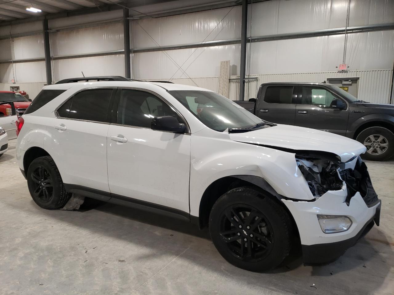 2017 Chevrolet Equinox - Image 4