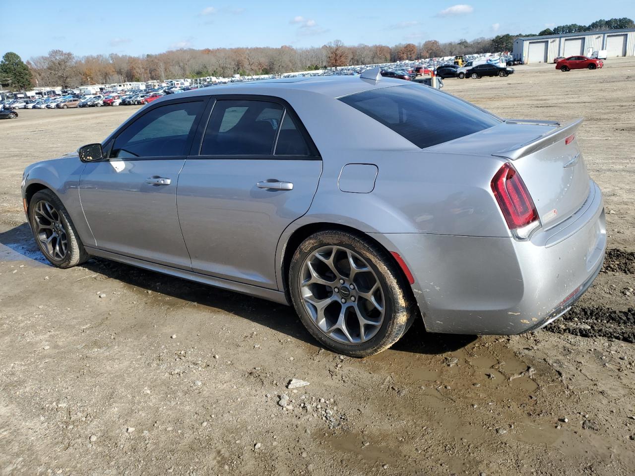 2018 Chrysler 300 - Image 2