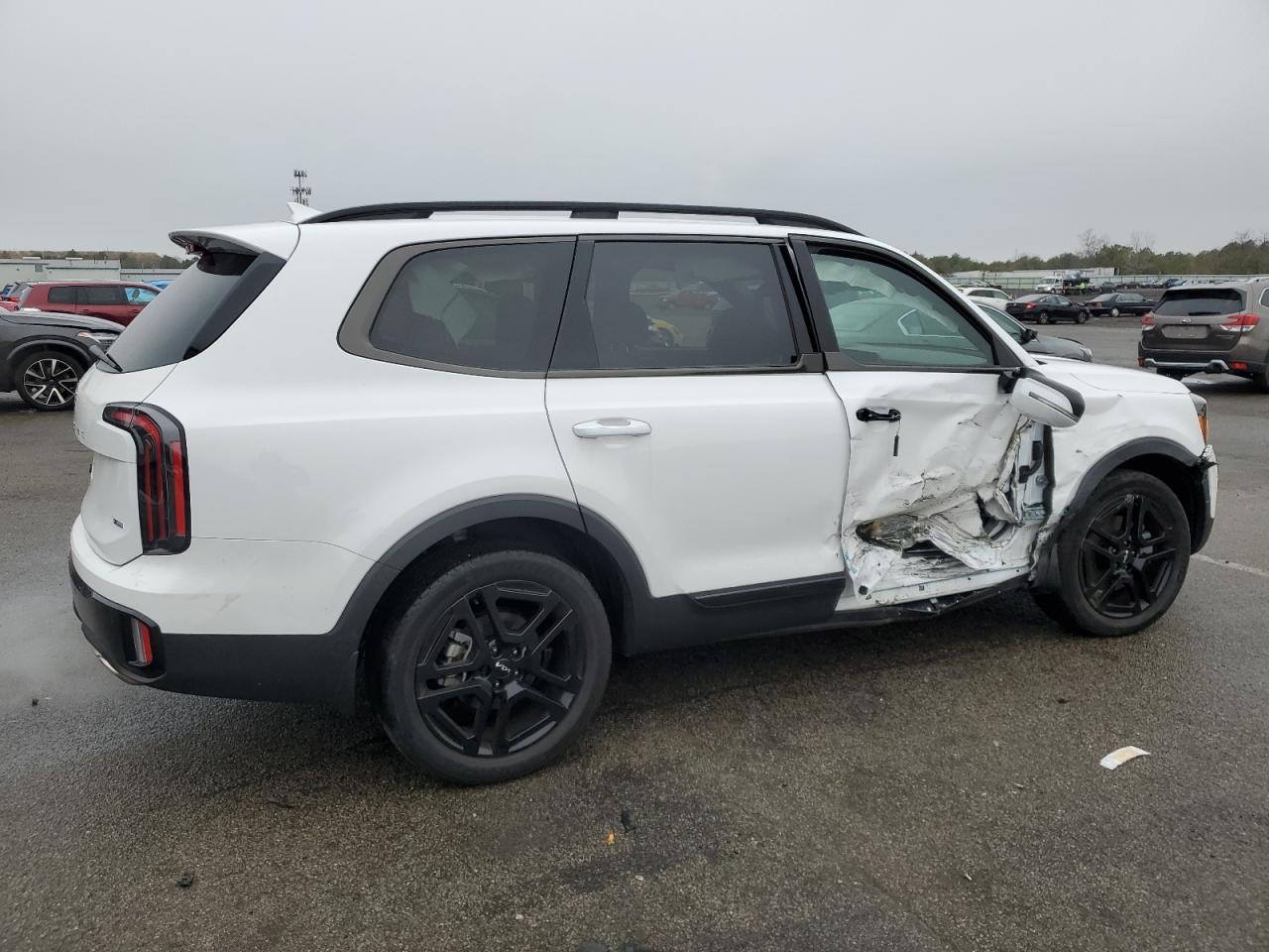 2024 Kia Telluride - Image 3