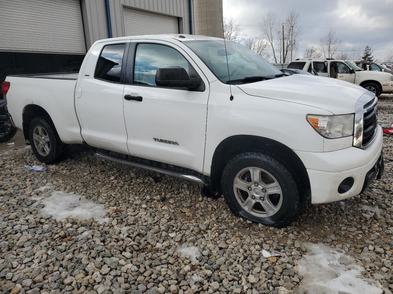 VIN 5TFUM5F19DX044224 2013 TOYOTA TUNDRA no.4