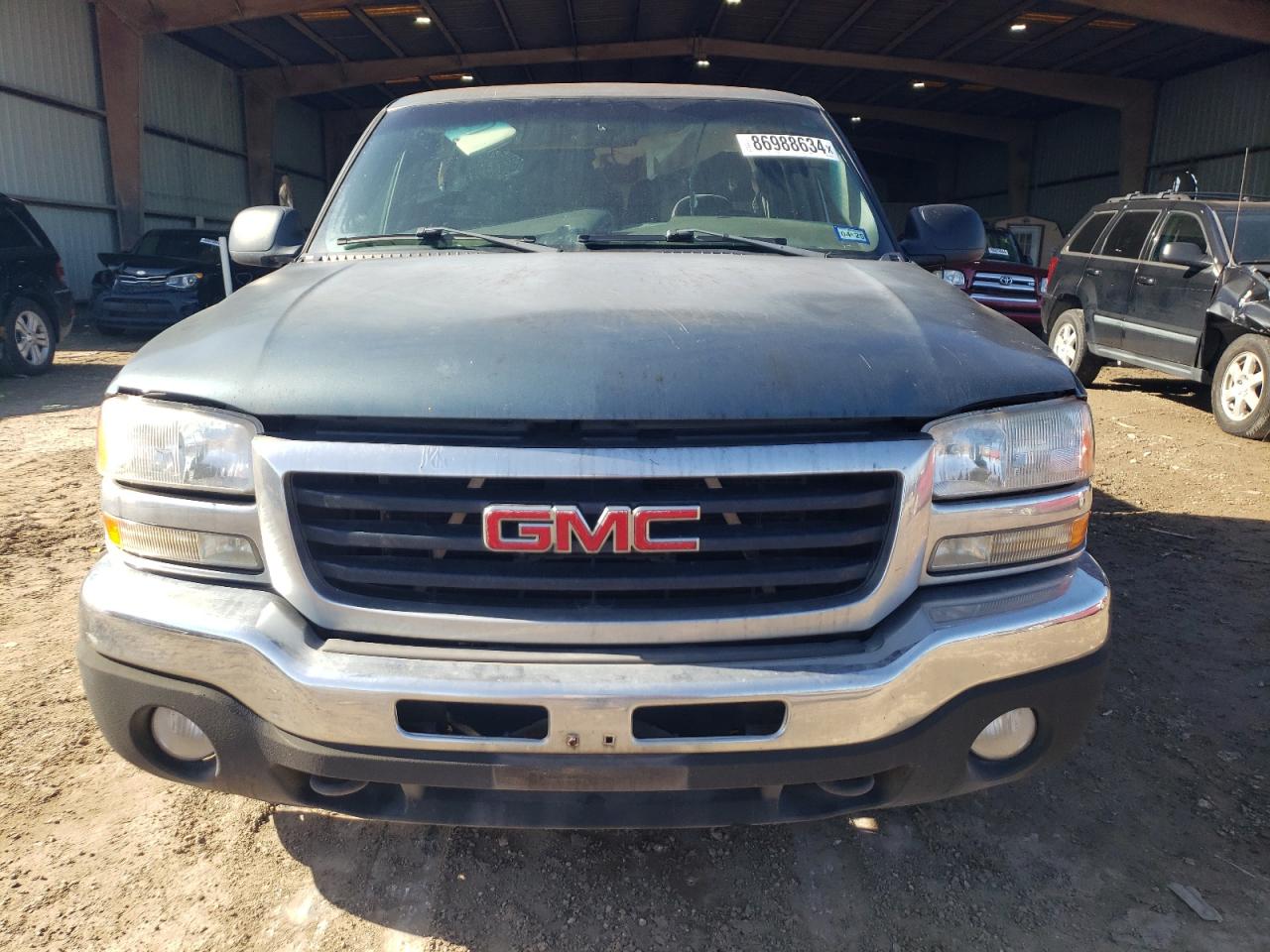2006 GMC Sierra - Image 5