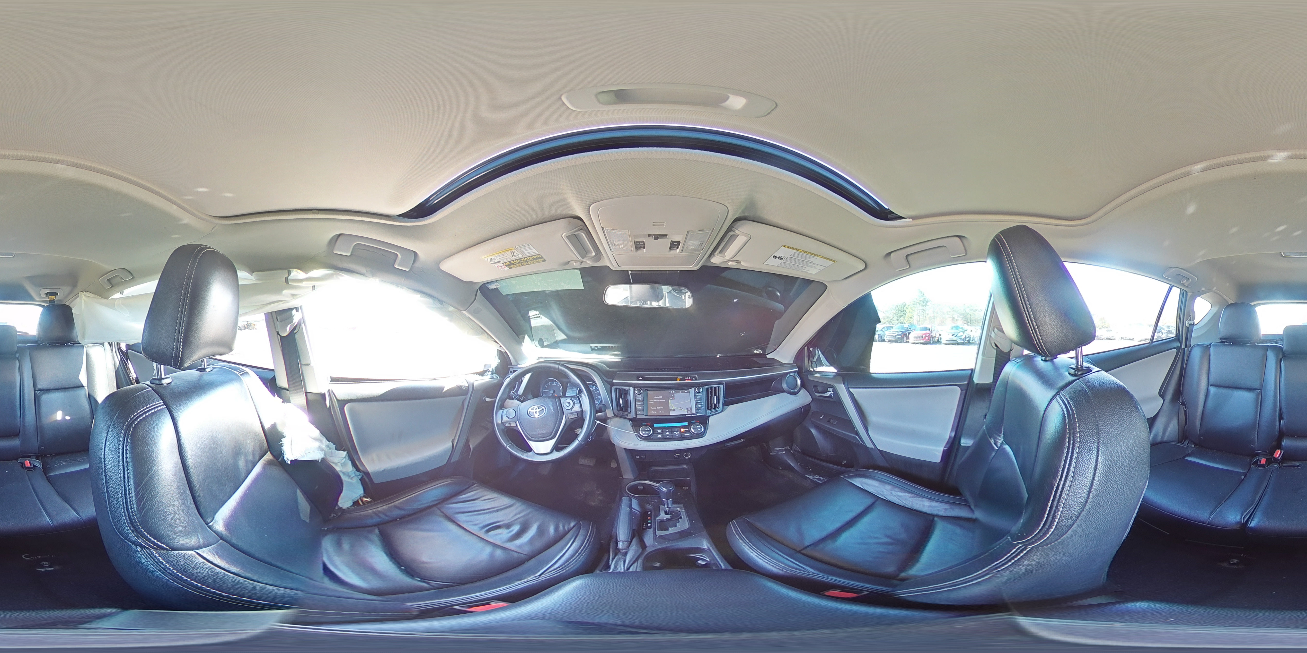 2017 Toyota RAV 4 - Image 14