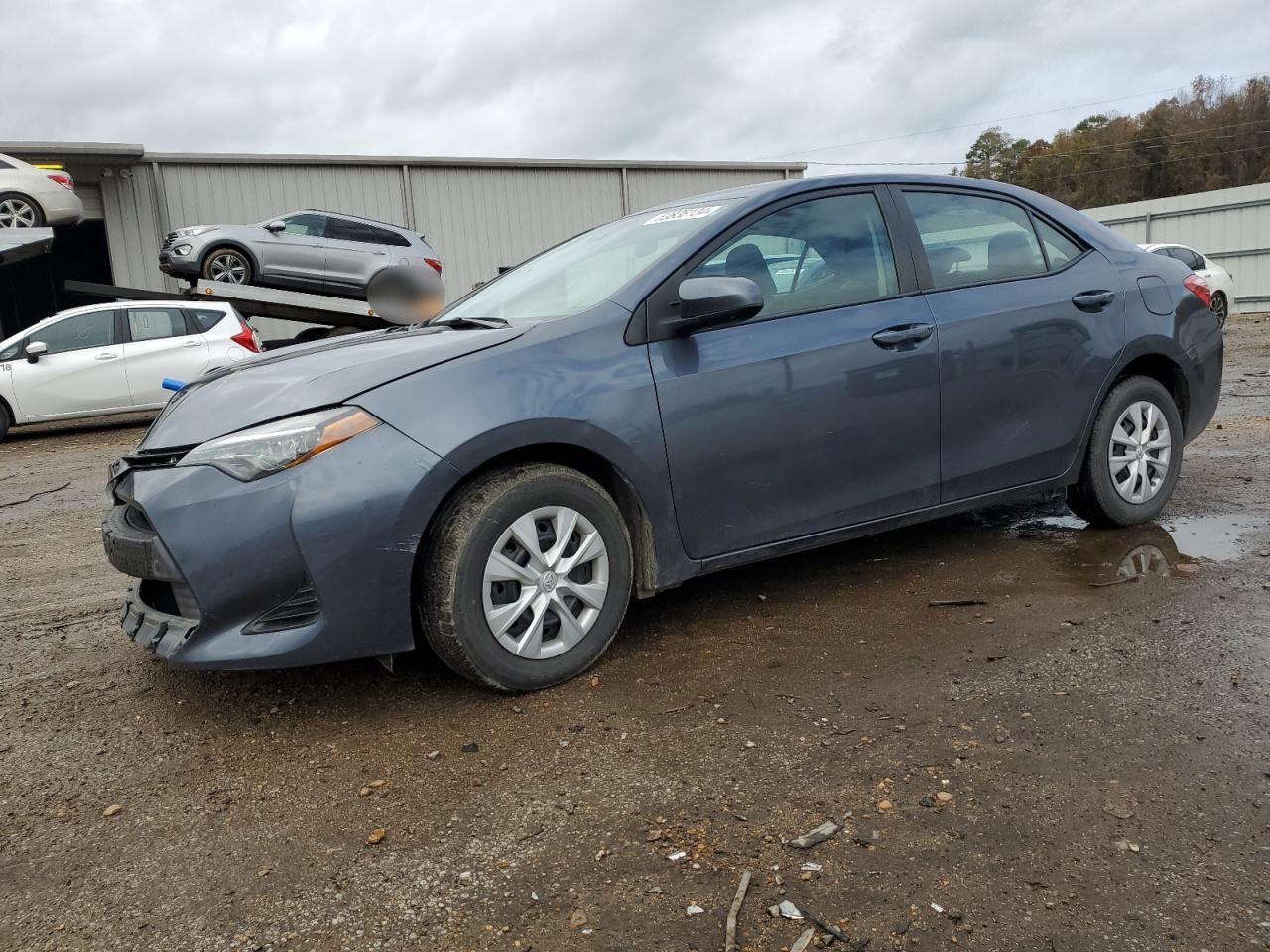 VIN 5YFBURHE4KP947388 2019 TOYOTA COROLLA no.1