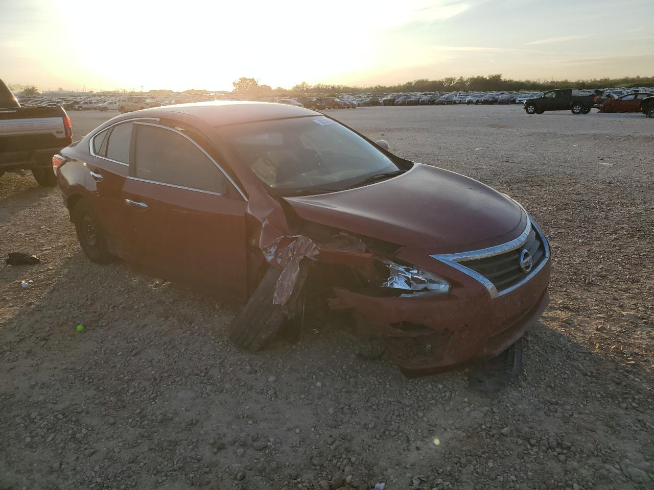 VIN 1N4AL3AP4FC268765 2015 NISSAN ALTIMA no.4