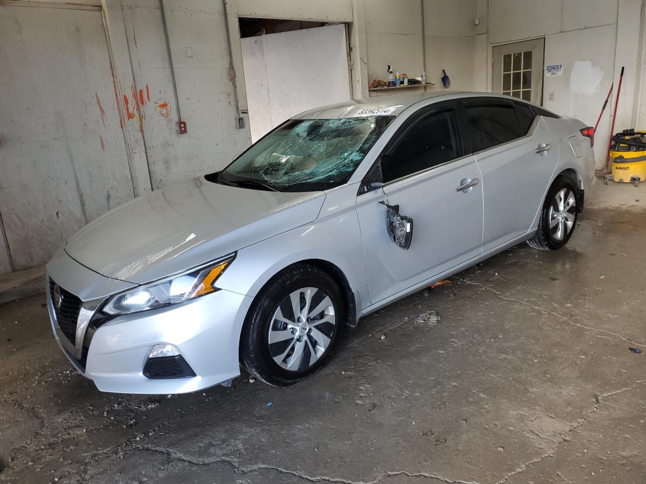 2020 Nissan Altima - Image 1