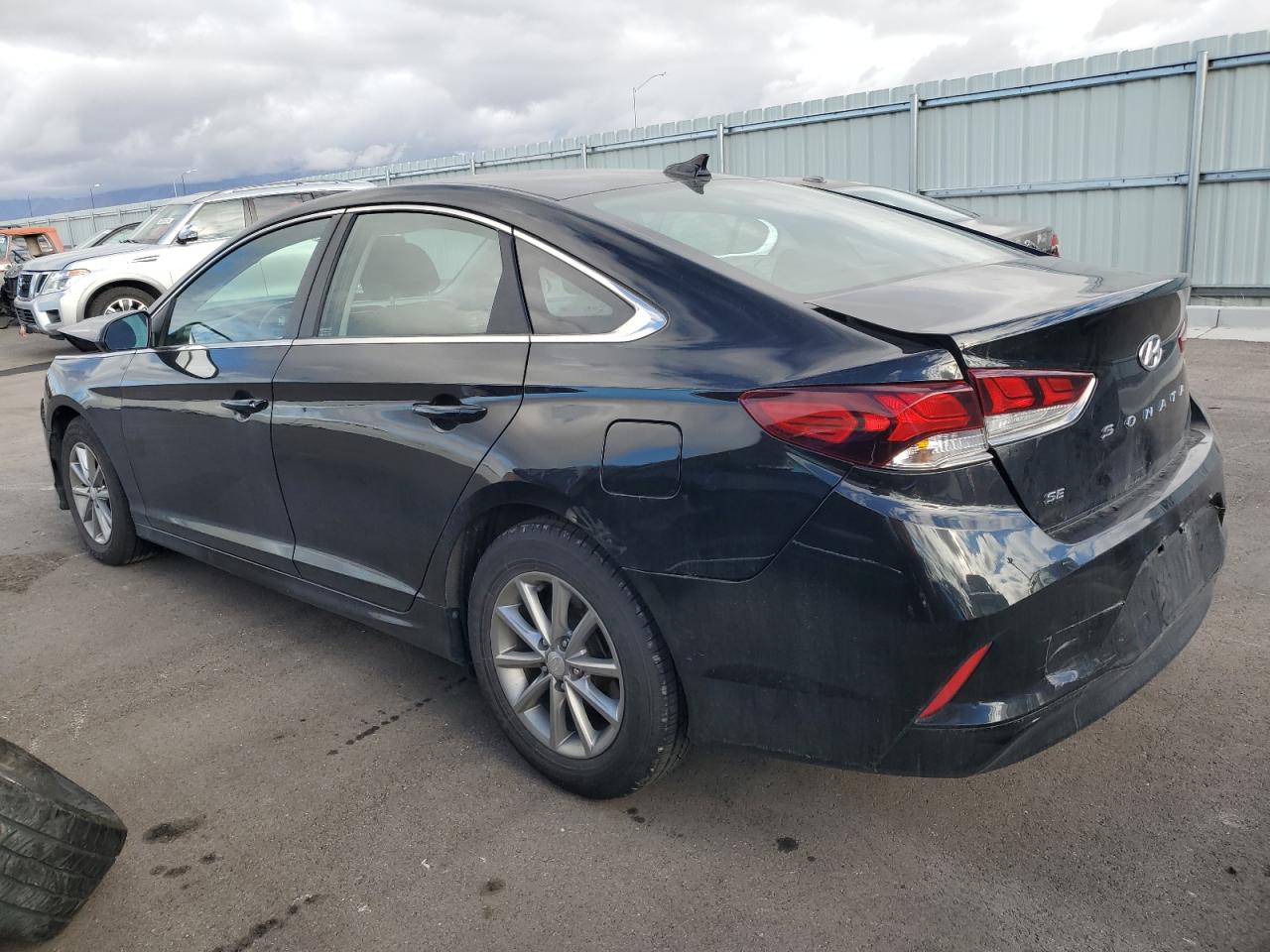 2019 Hyundai Sonata - Image 2