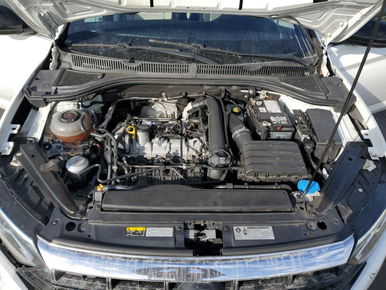 2019 Volkswagen Jetta - Image 11