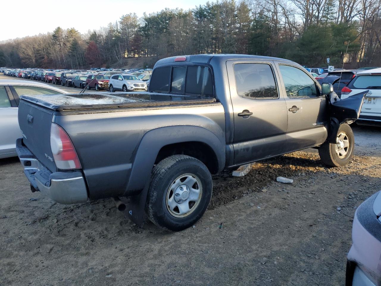 VIN 3TMLU4EN0DM127718 2013 TOYOTA TACOMA no.3