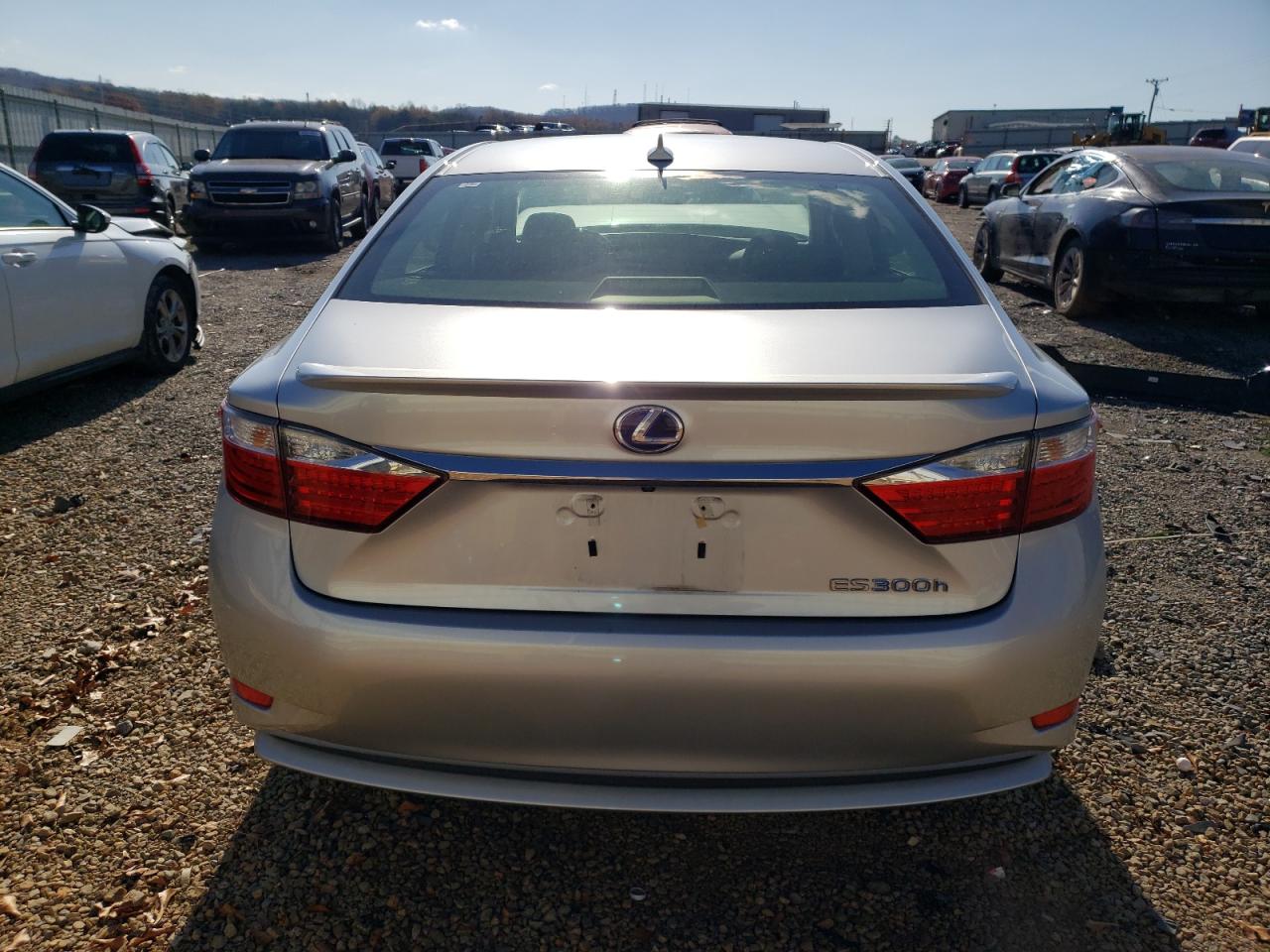 2013 Lexus ES - Image 6