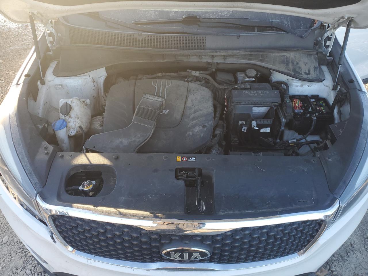 2017 Kia Sorento - Image 12