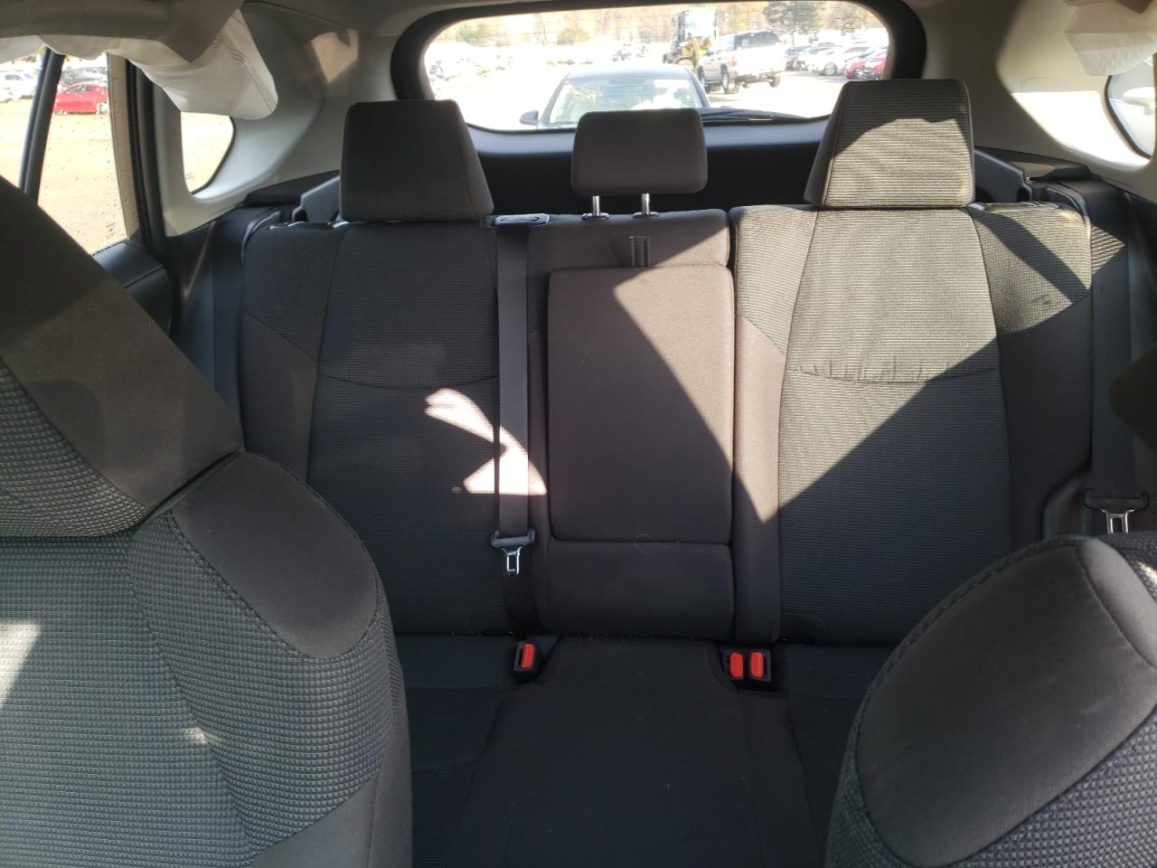 2023 Toyota RAV 4 - Image 10