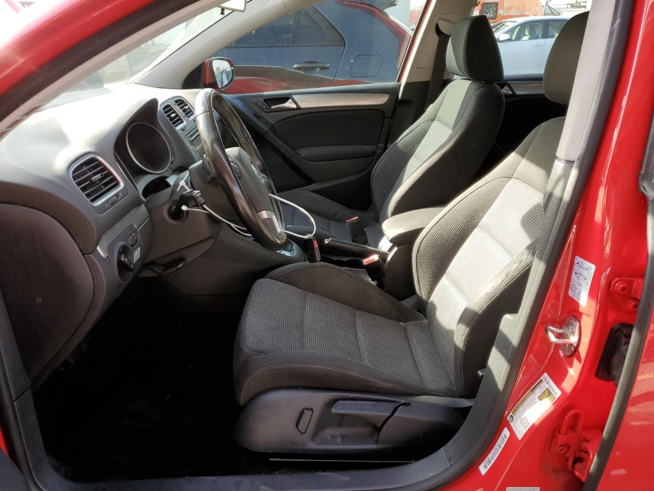 2013 Volkswagen Golf VIN: WVWDM7AJ0DW103590 Lot: 85390654