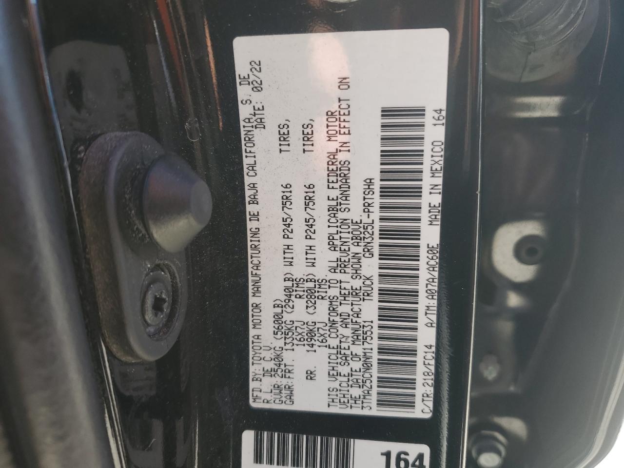 2022 Toyota Tacoma - Image 15