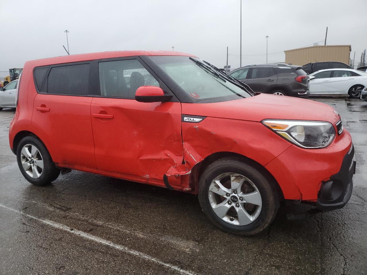 VIN KNDJN2A21K7648720 2019 KIA SOUL no.4