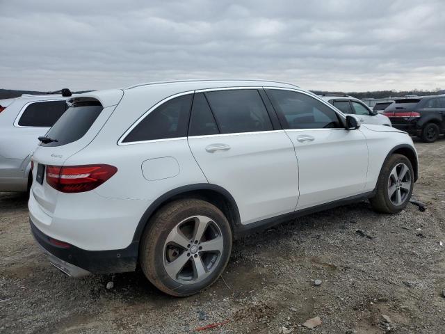 Parquets MERCEDES-BENZ GLC-CLASS 2016 Biały