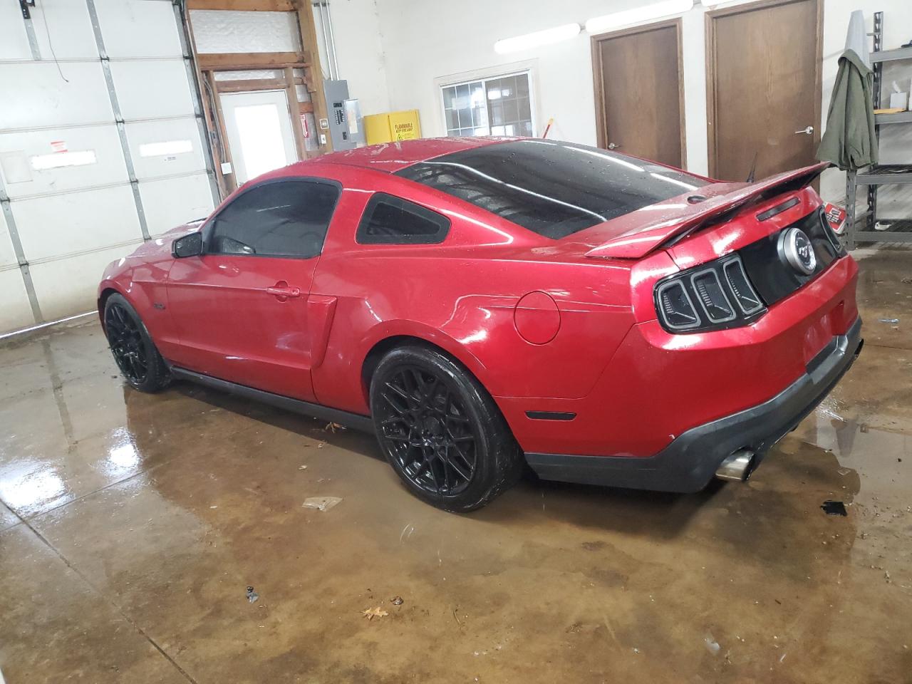 2011 Ford Mustang - Image 2