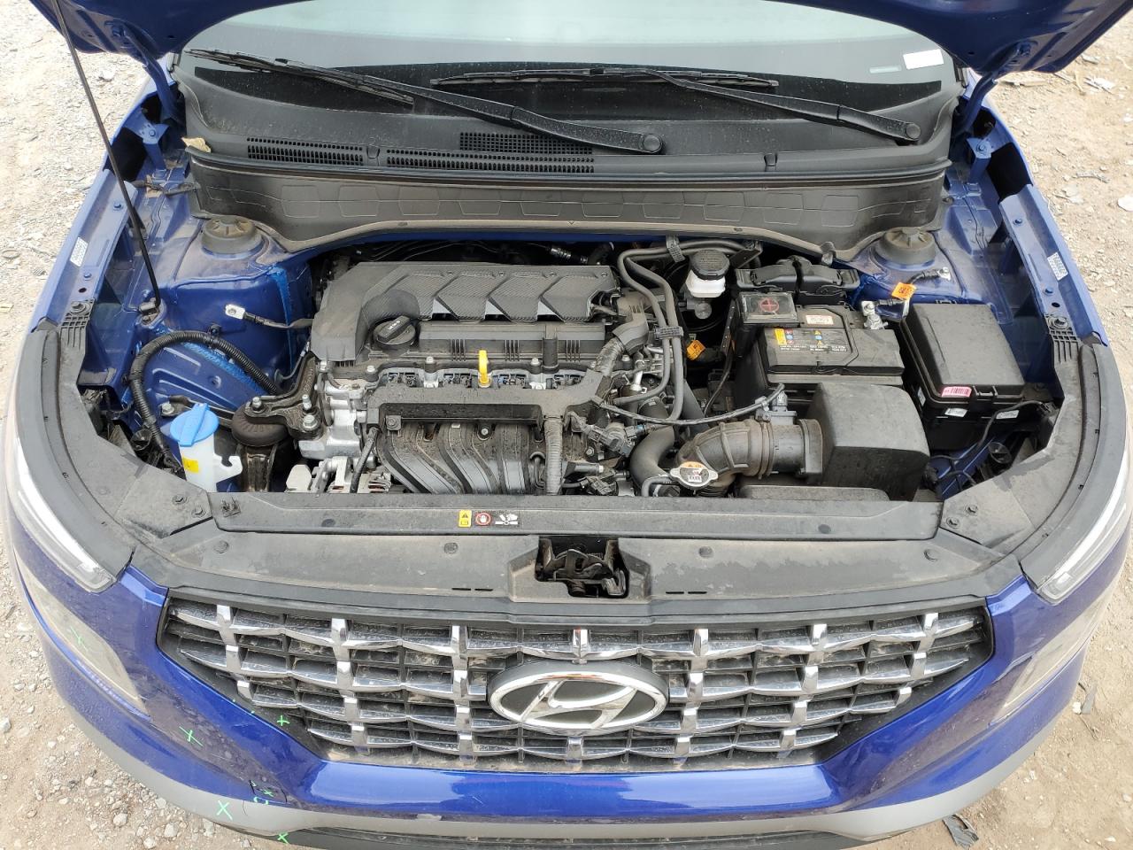 2022 Hyundai Venue - Image 12