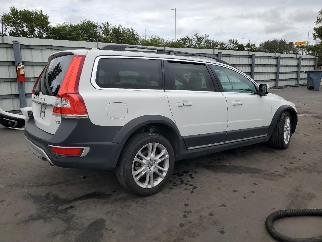 VIN YV440MBK3G1264709 2016 VOLVO XC70 no.3