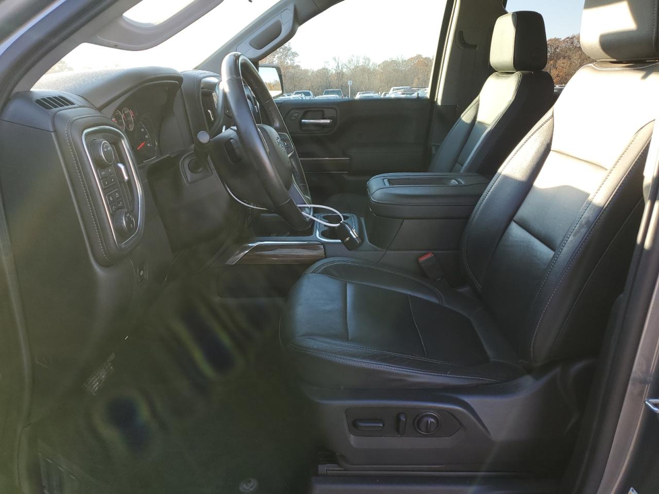 2020 Chevrolet Silverado - Image 7