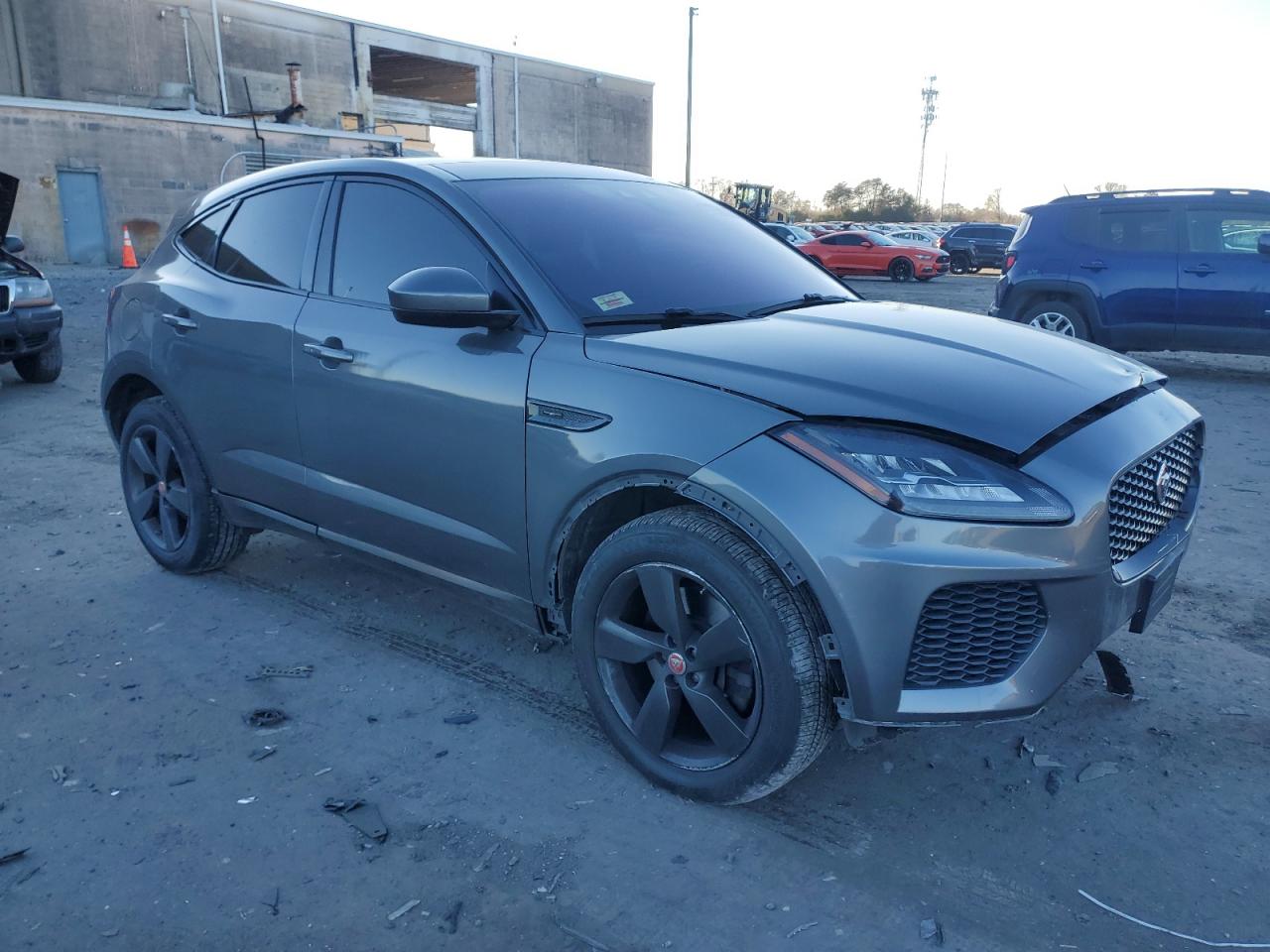 2020 Jaguar E-Pace - Image 4