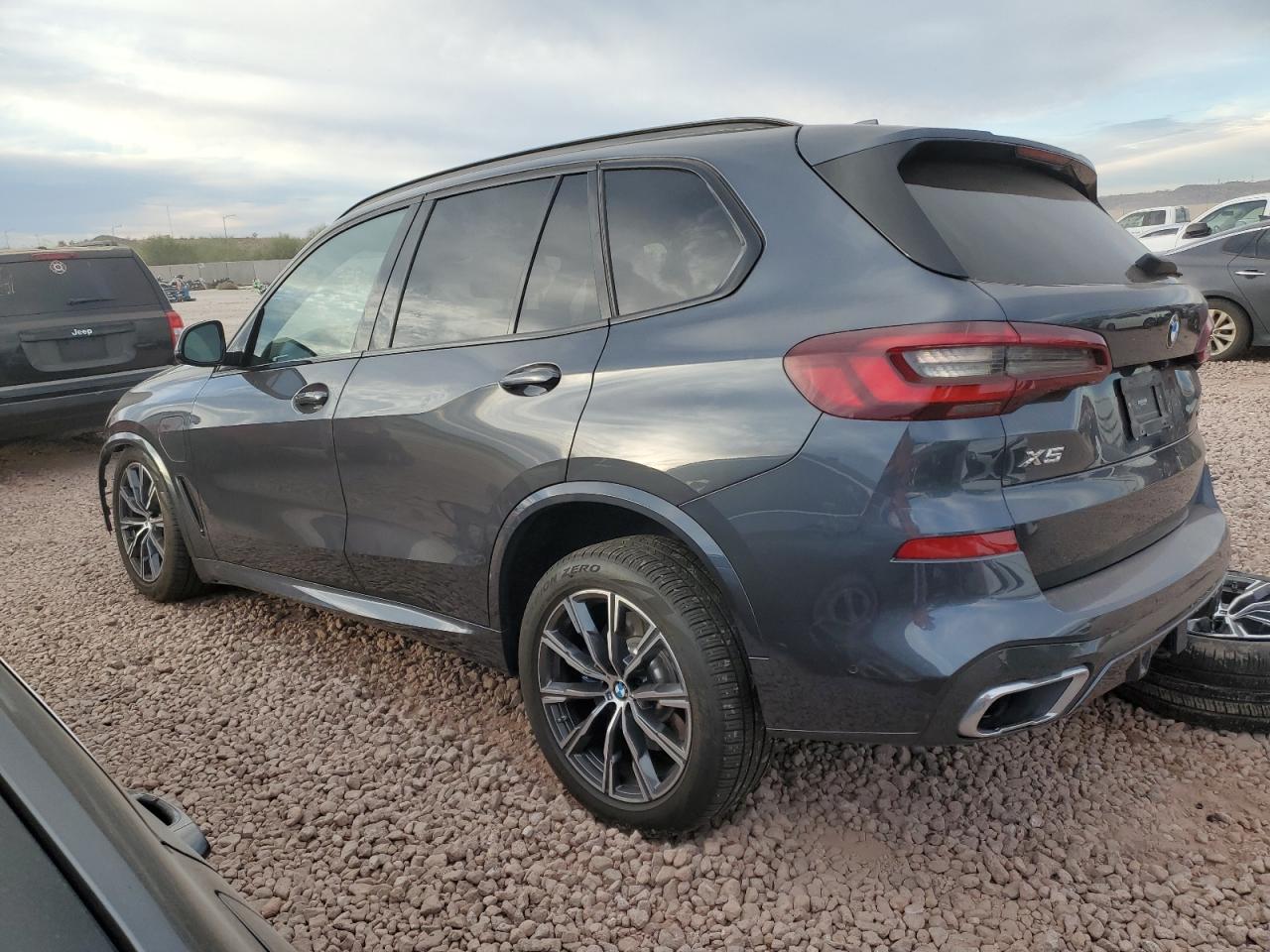 5UXTA6C06M9H26750 2021 BMW X5 - Image 2