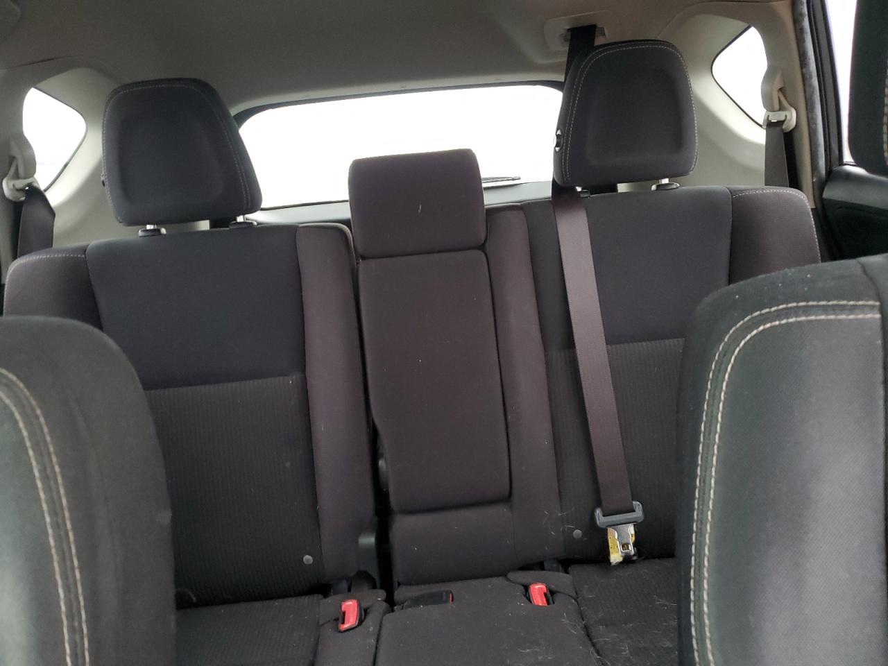 2015 Toyota RAV 4 - Image 10