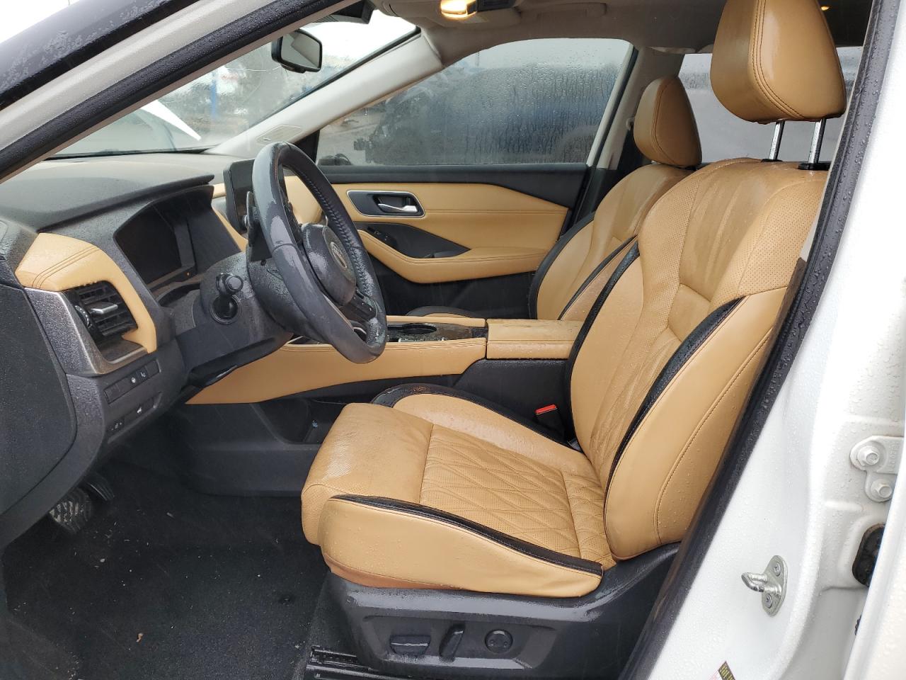2021 Nissan Rogue - Image 7