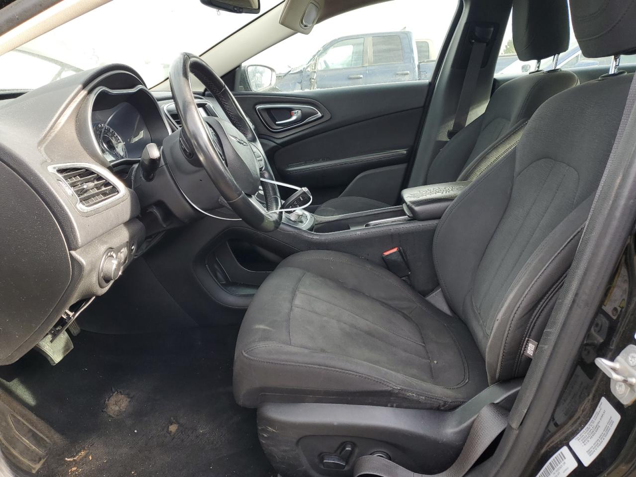 2015 Chrysler 200 Limited VIN: 1C3CCCAB6FN738150 Lot: 86134274