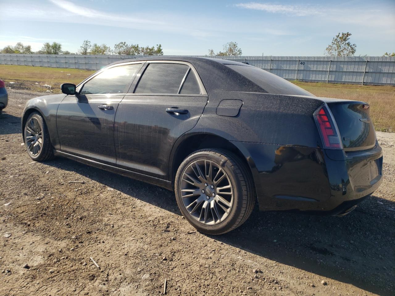 2013 Chrysler 300 - Image 2