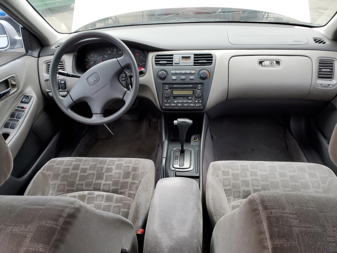 2001 Honda Accord - Image 8