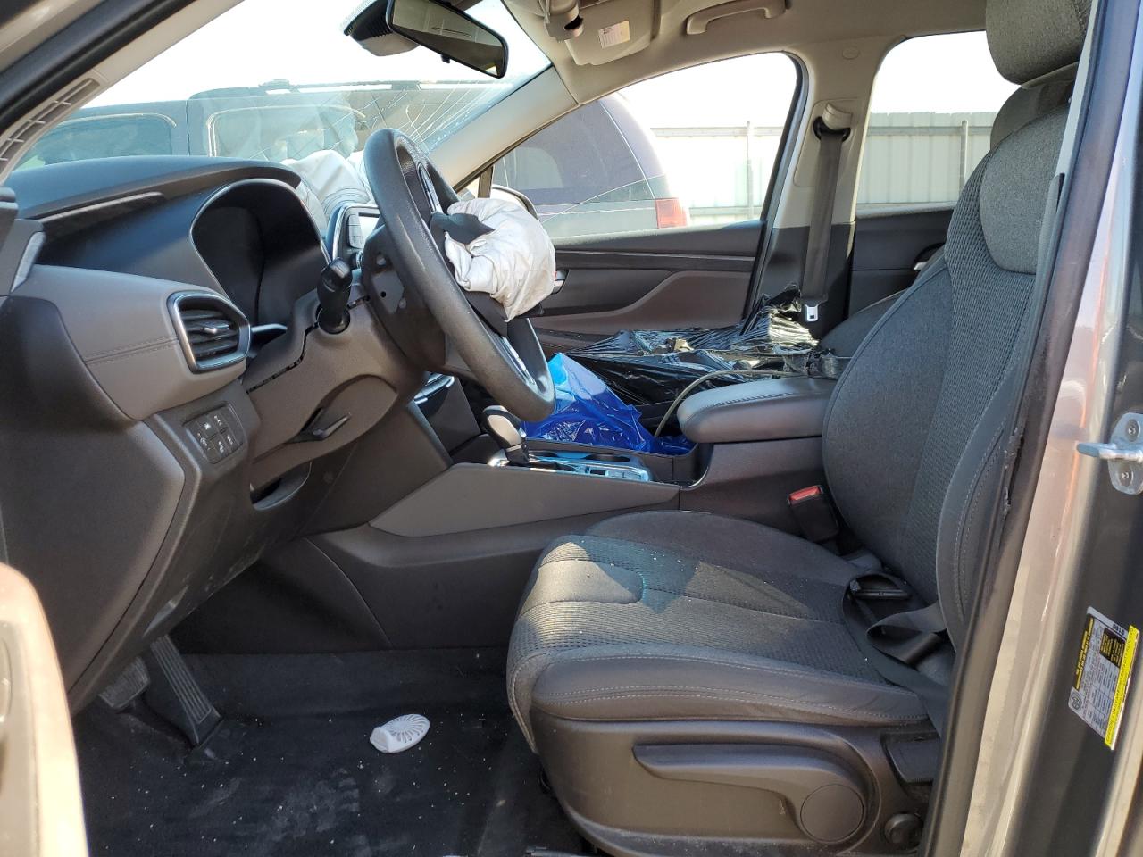 2019 Hyundai Santa Fe - Image 7