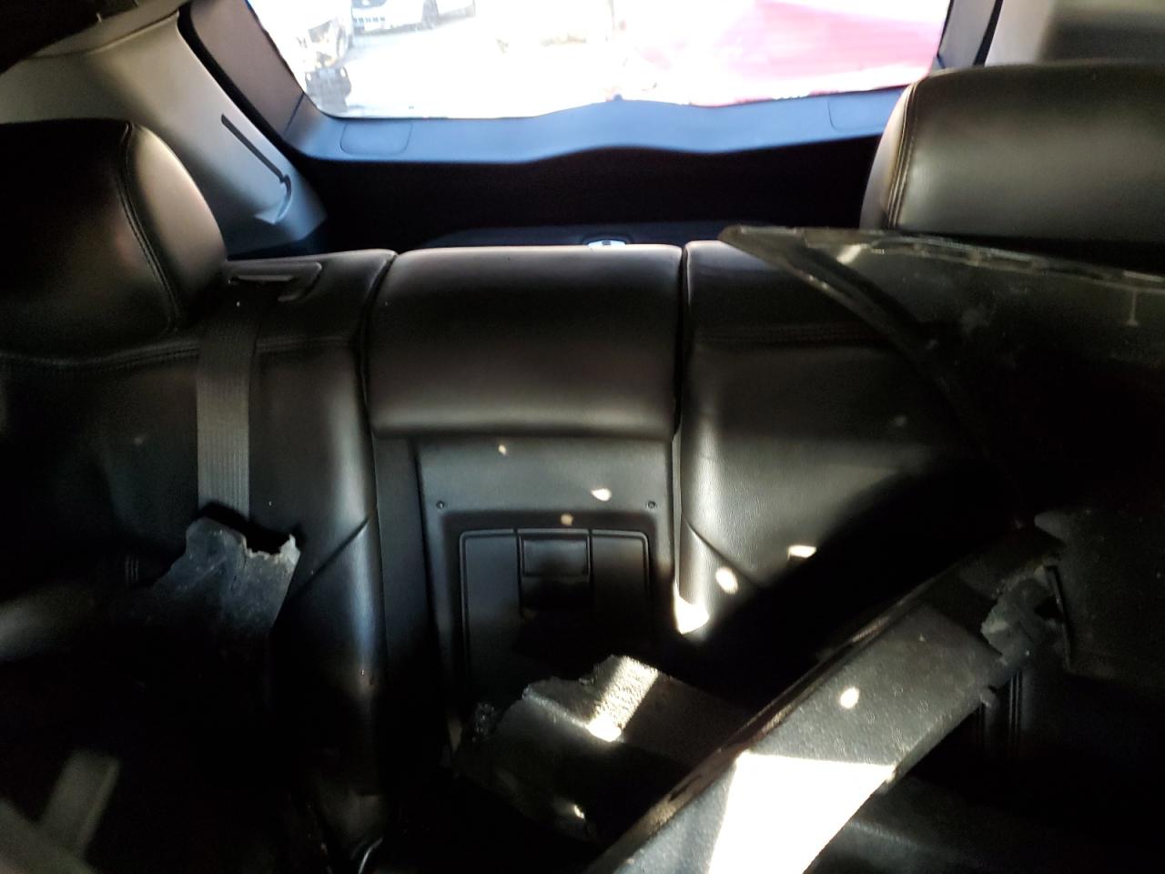 2010 Cadillac SRX - Image 10