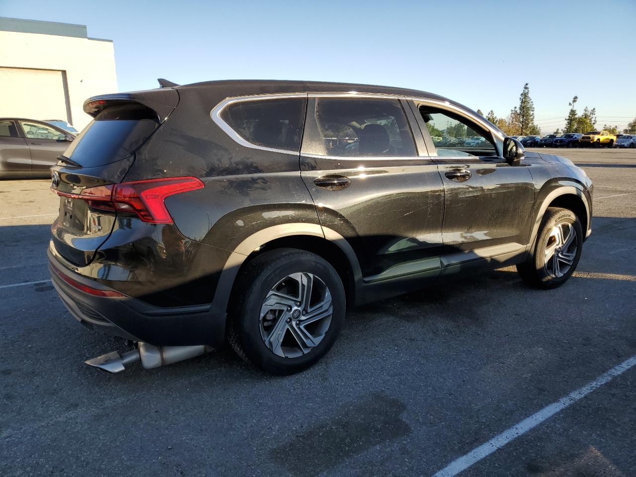 2022 Hyundai Santa Fe - Image 3