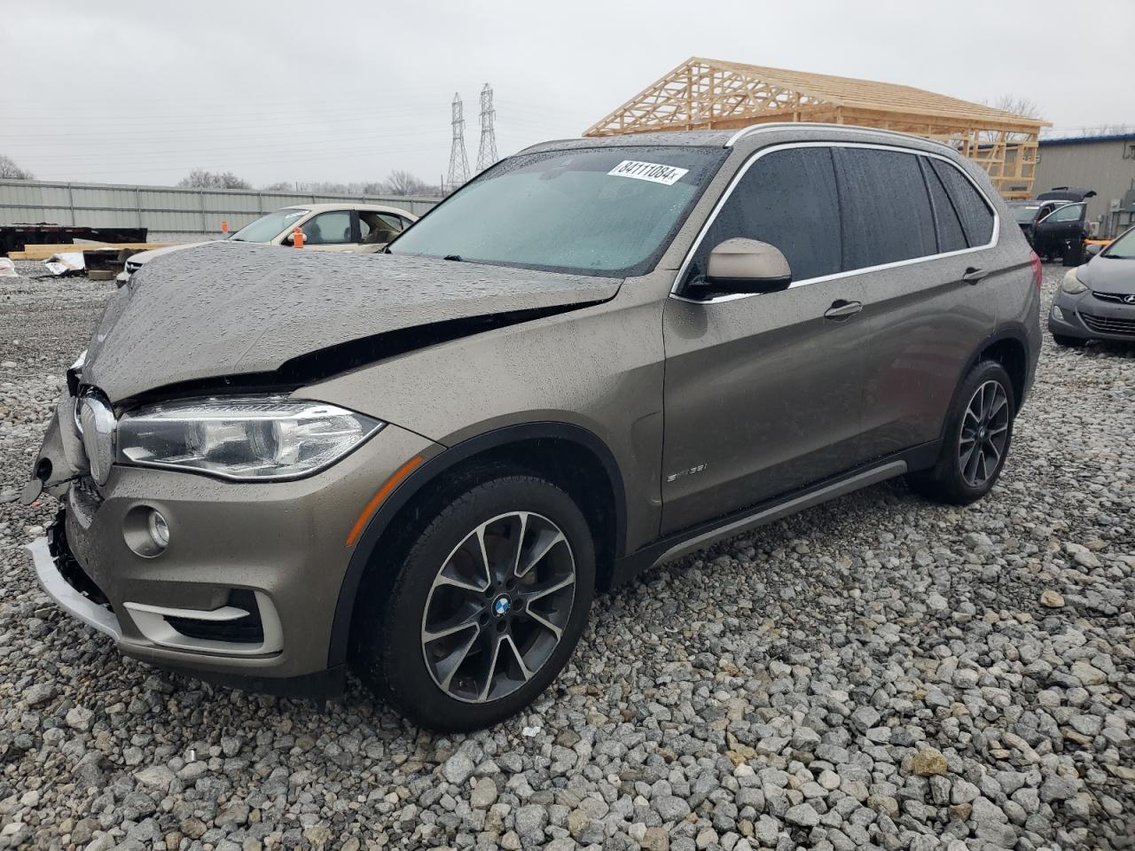 VIN 5UXKR2C52H0U21536 2017 BMW X5 no.1